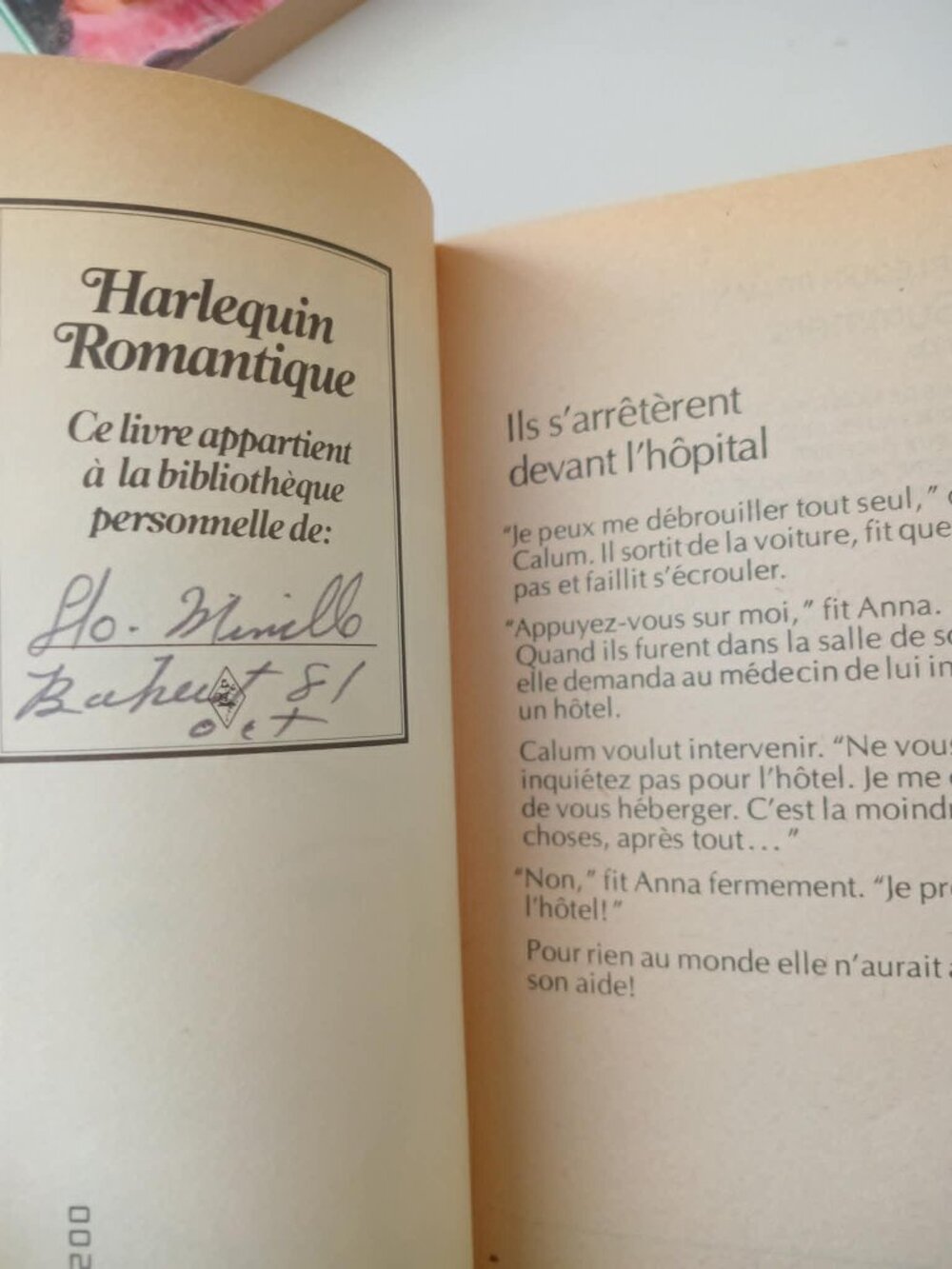 Lot of 10 Vintage Harlequin Romantique French Romance Books 1980s w/ Inscription - Picture 11 of 16